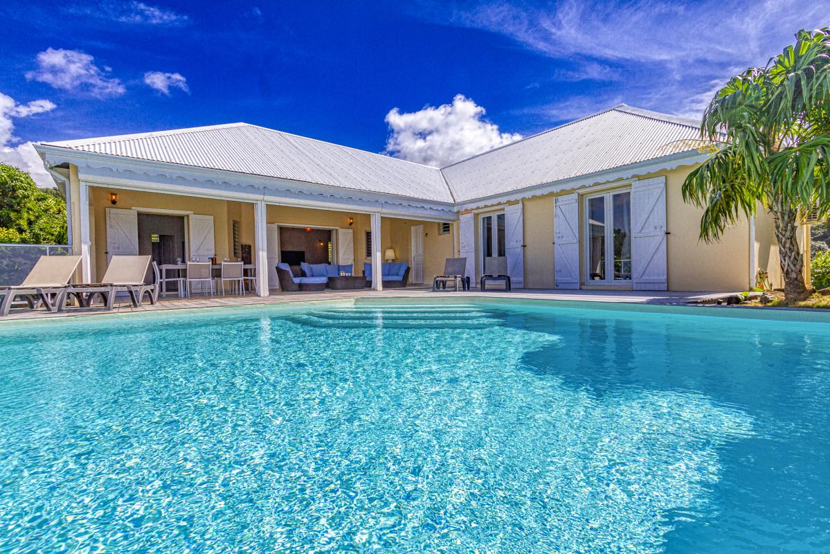 3. Location villa vue mer piscine Deshaies Guadeloupe_Vue Mer des Caraibes